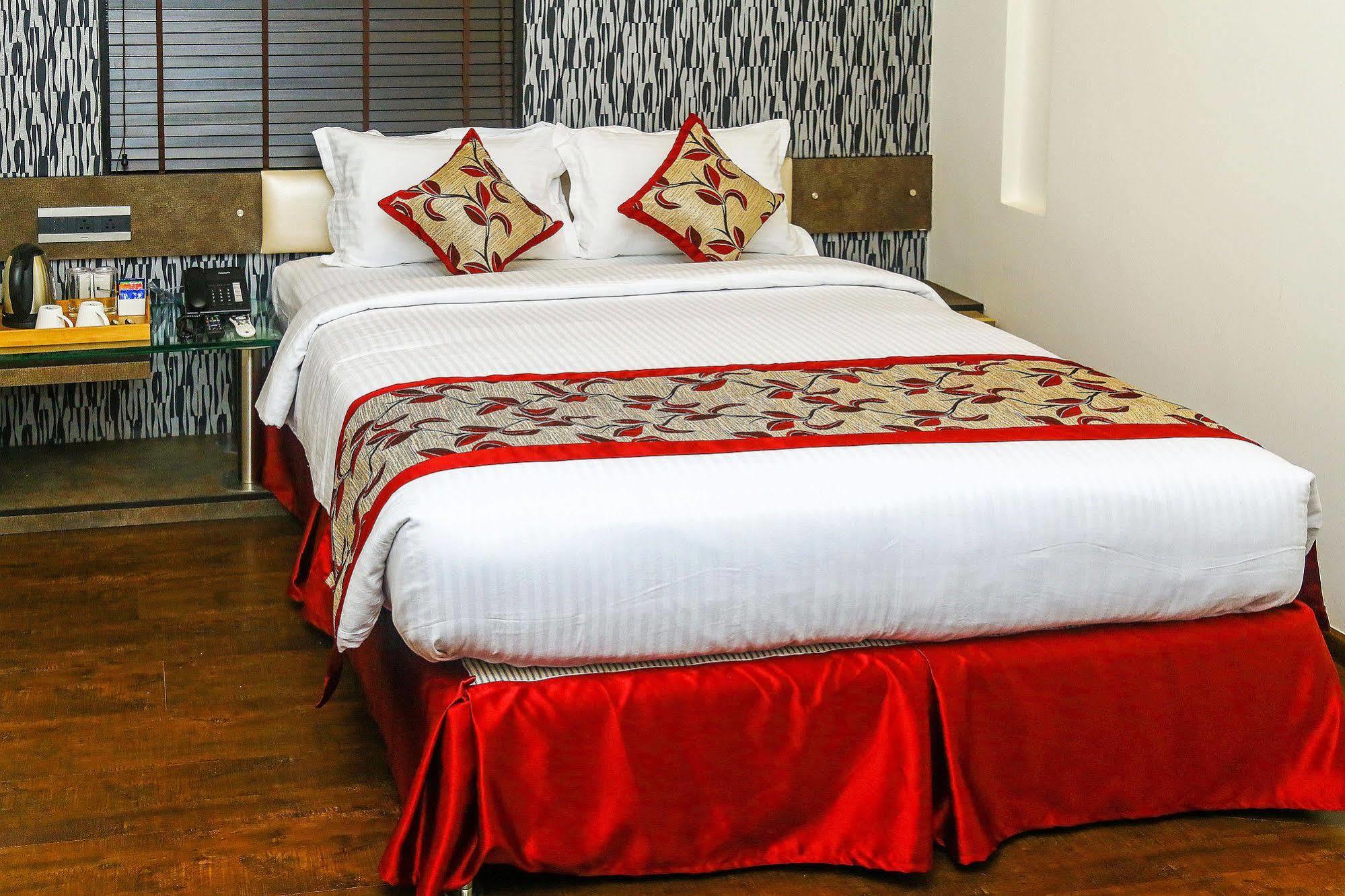 The Spin Hotel Chennai Eksteriør billede
